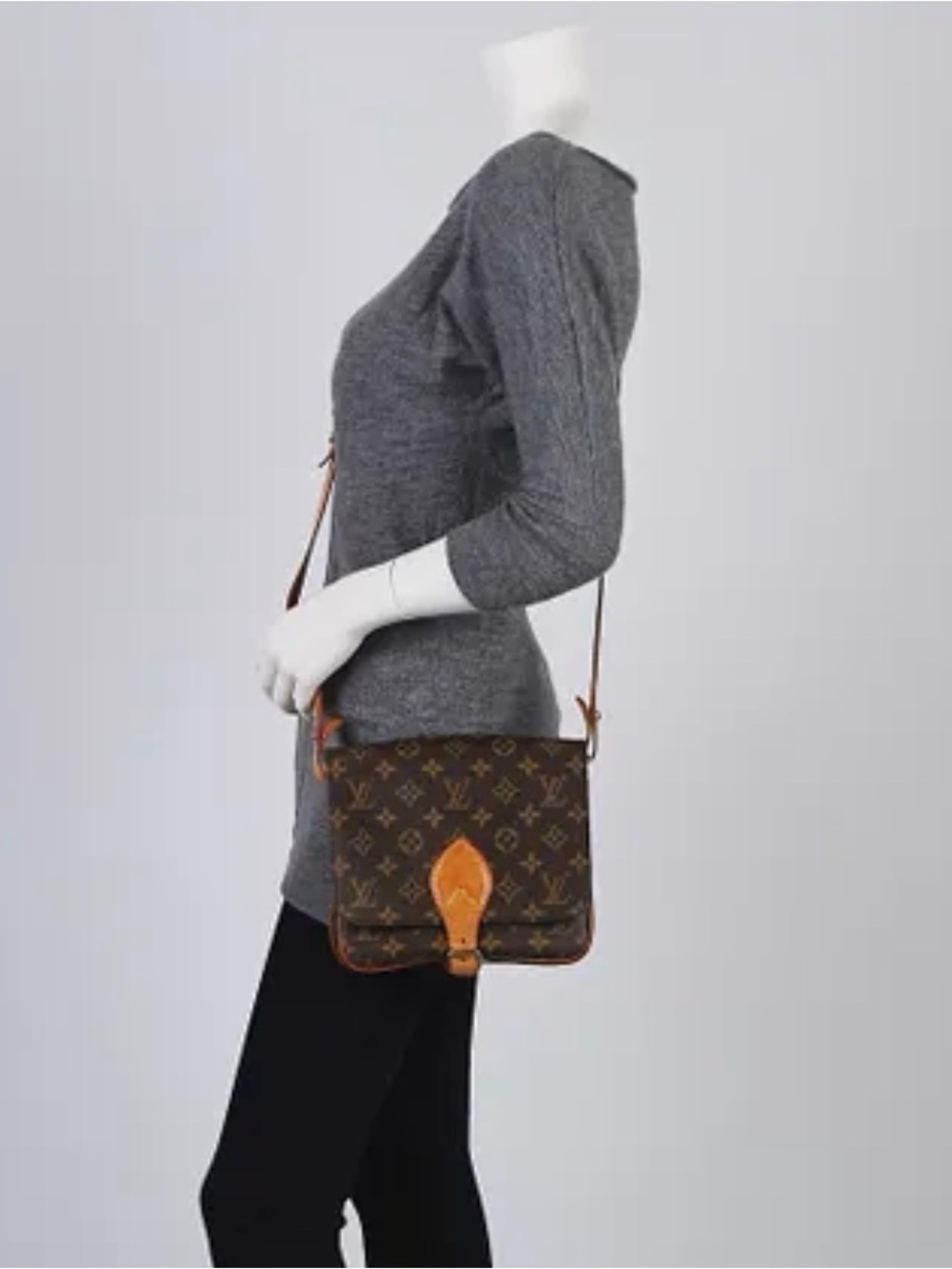 Authentic Vintage Louis Vuitton Cartouchiere GM
